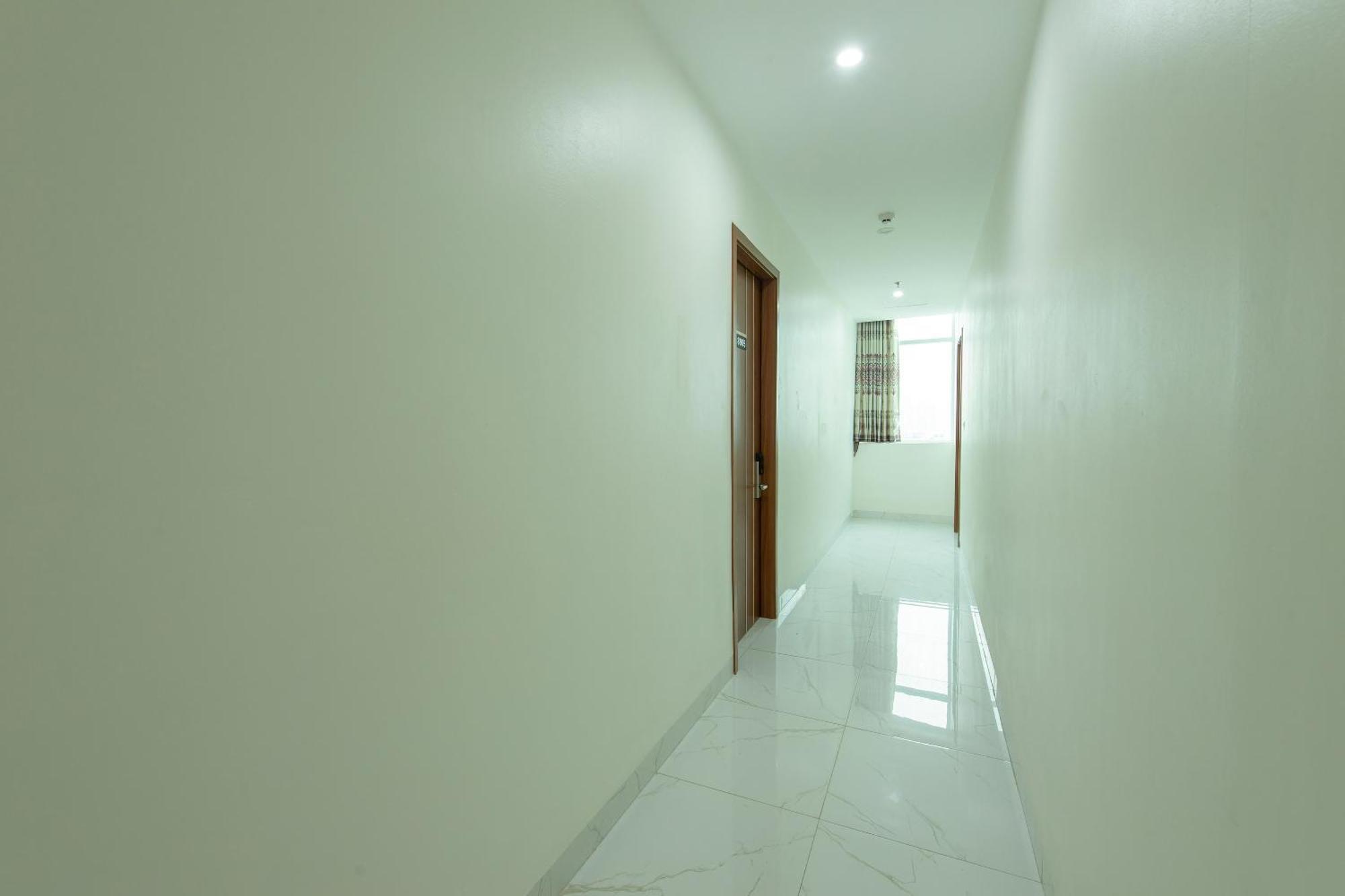 Capital O 417 Truong Son Hotel Ханой Экстерьер фото