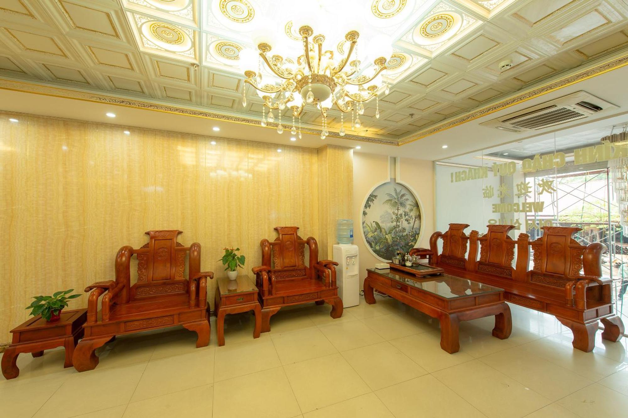 Capital O 417 Truong Son Hotel Ханой Экстерьер фото